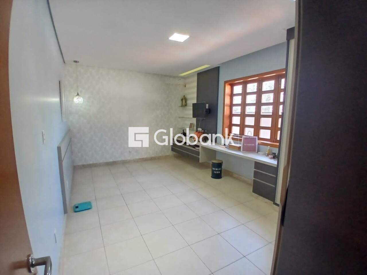 Casa 4 quartos à venda Ibituruna 650m² Montes Claros MG: WhatsApp Image 2025-08-01 at 13.06