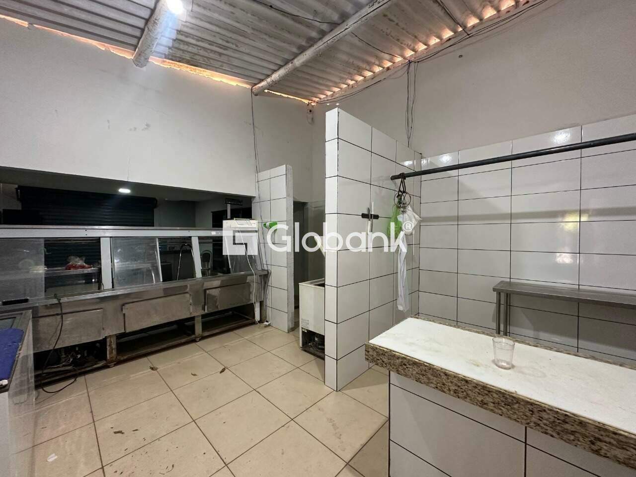Ponto comercial para aluguel Santo Inácio 105m² Montes Claros MG: Cozinha