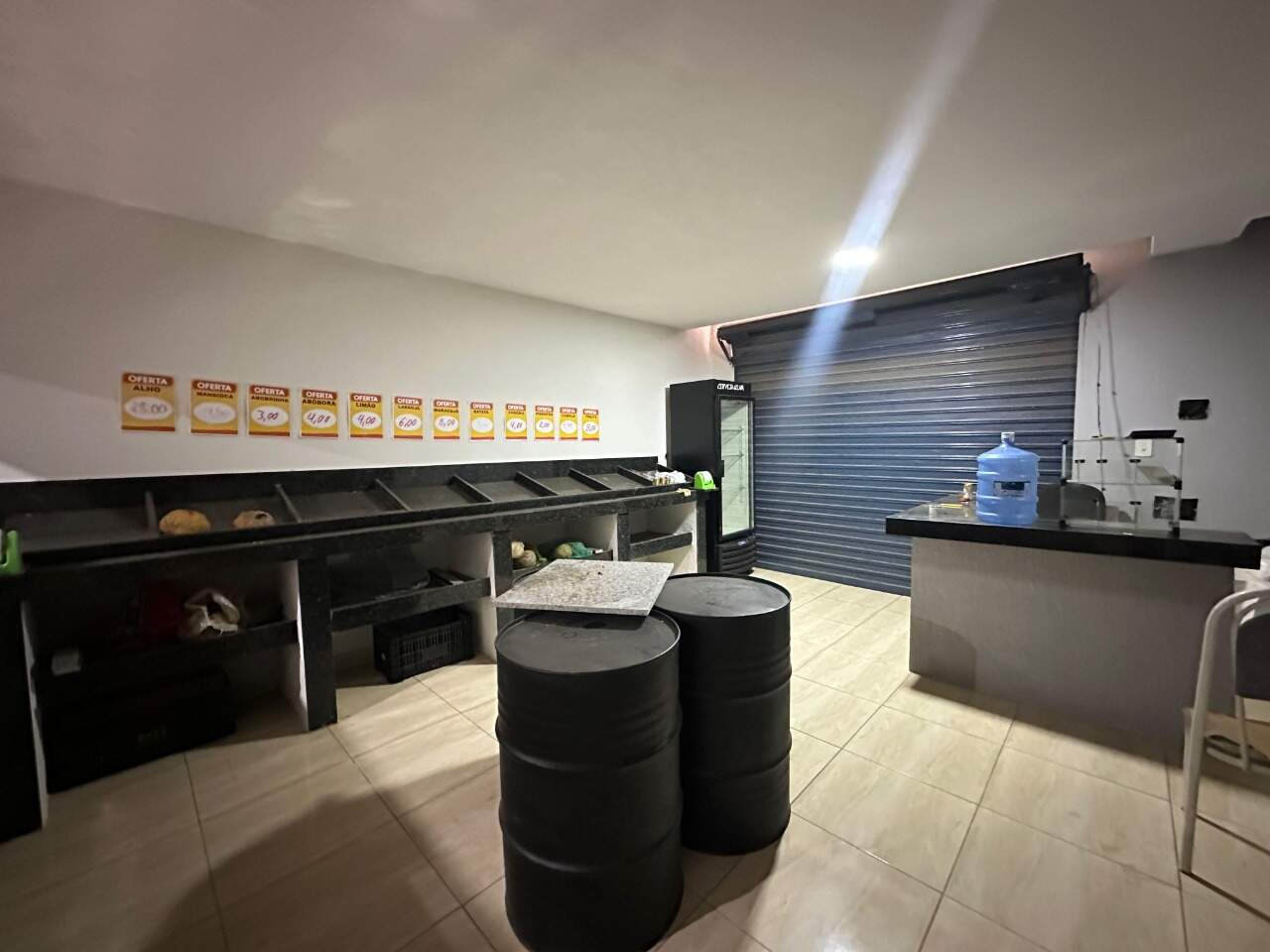Ponto comercial para aluguel Santo Inácio 105m² Montes Claros MG: 
