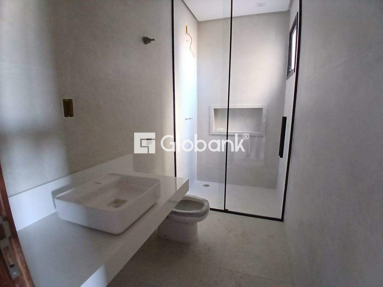Casa 3 quartos à venda Ibituruna 200m² Montes Claros MG: 