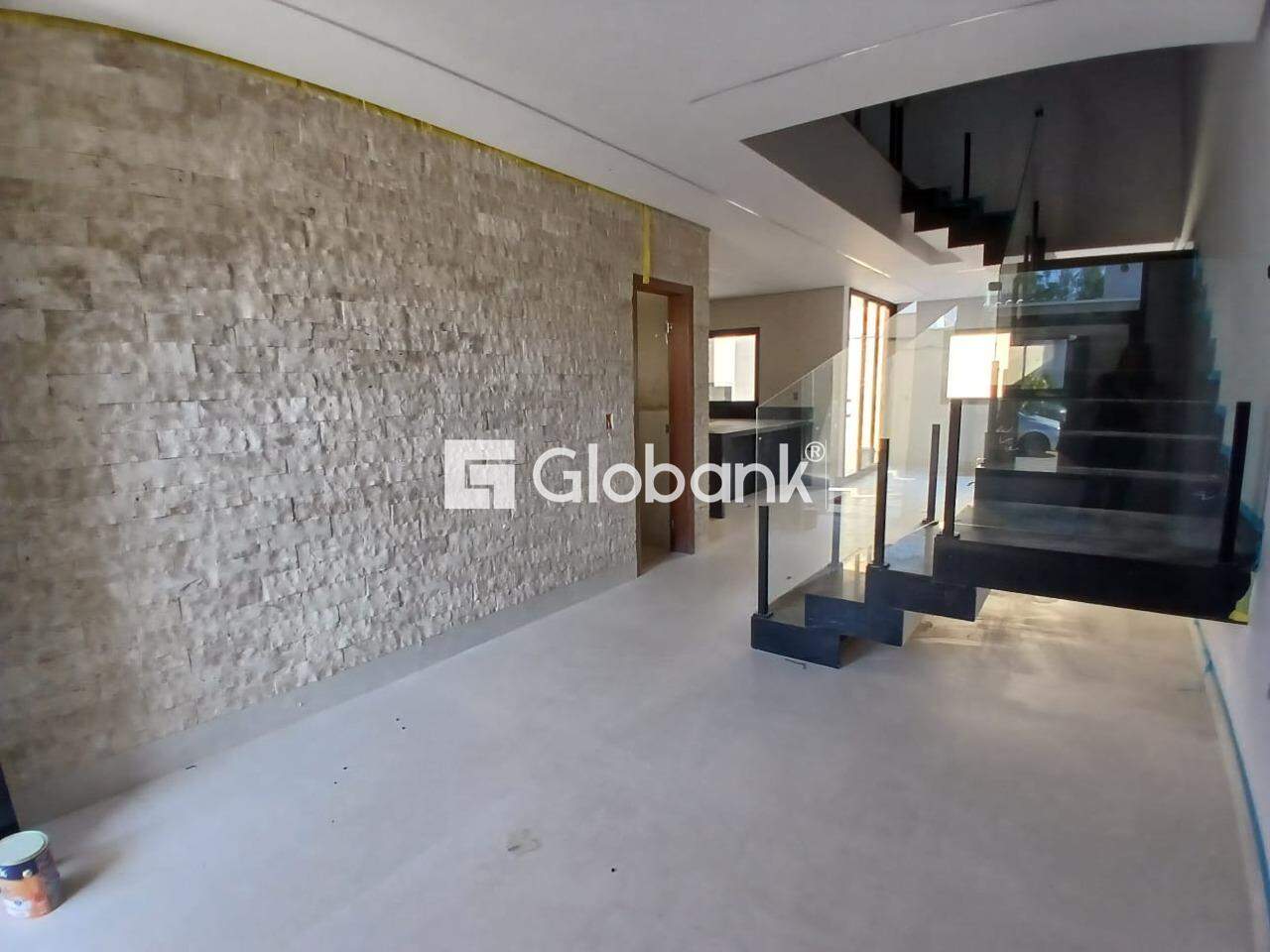 Casa 3 quartos à venda Ibituruna 200m² Montes Claros MG: 