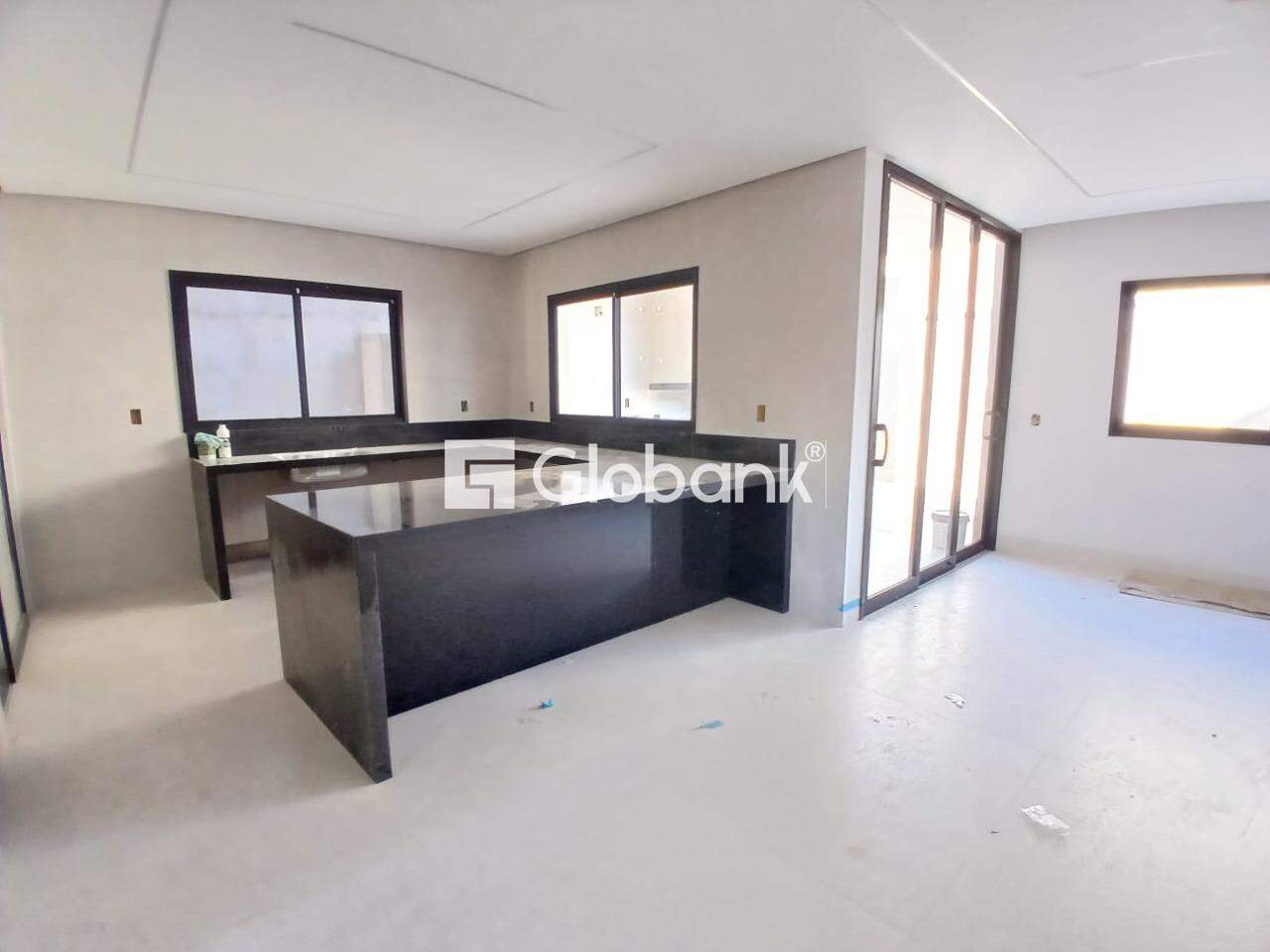 Casa 3 quartos à venda Ibituruna 200m² Montes Claros MG: 