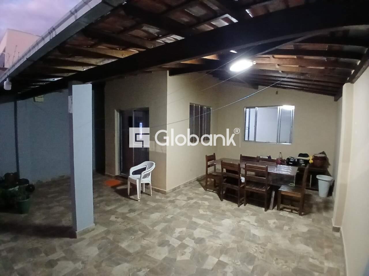 Casa 3 quartos à venda São Judas Tadeu 150m² Montes Claros MG: 
