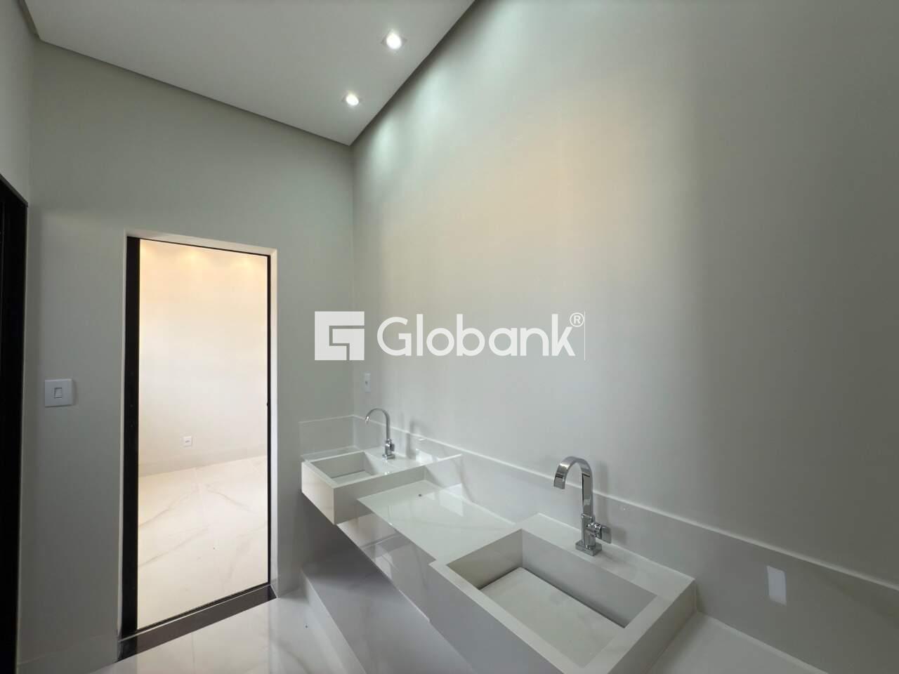 Casa 3 quartos à venda Ibituruna 190,34m² Montes Claros MG: 