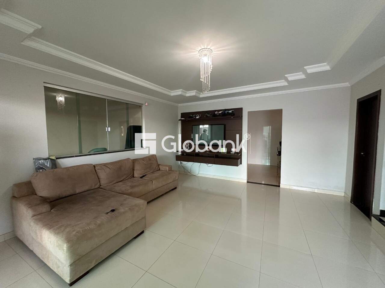 Casa 3 quartos para aluguel Interlagos 200m² Montes Claros MG: Sala