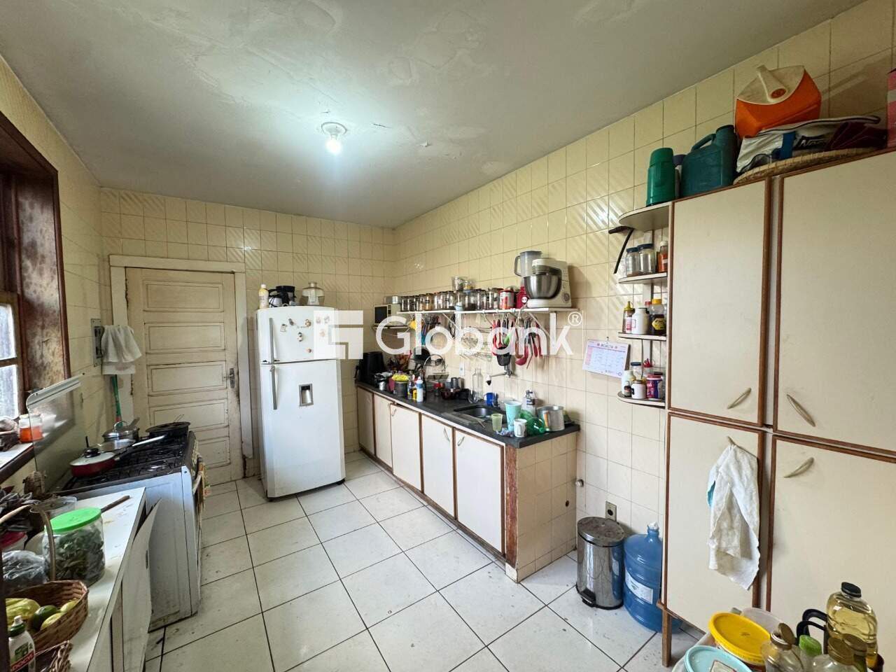 Casa 4 quartos à venda Jardim São Luiz 227m² Montes Claros MG: 