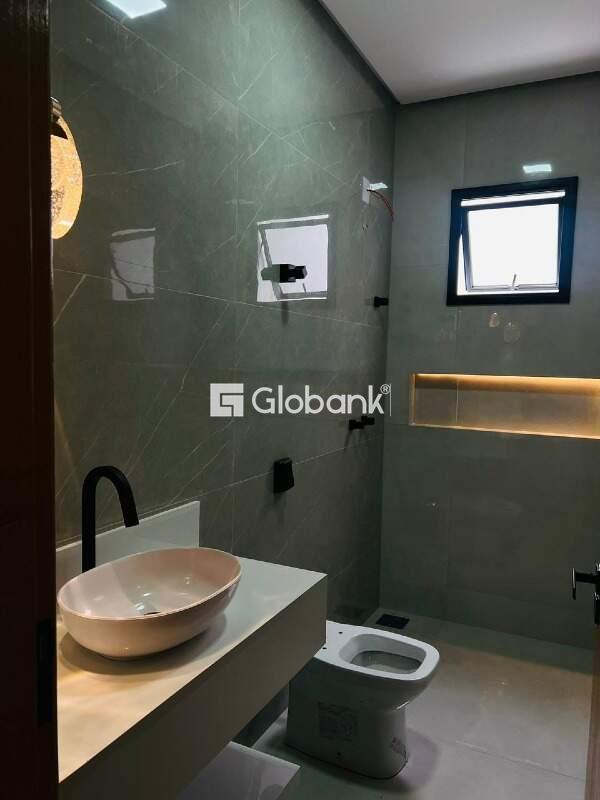 Casa 3 quartos à venda Jardim Palmeiras 130m² Montes Claros MG: 