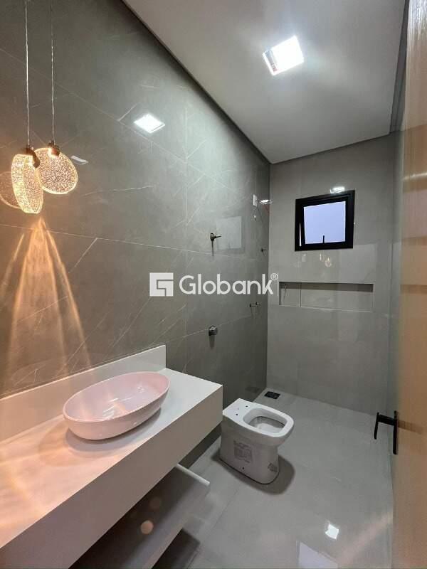 Casa 3 quartos à venda Jardim Palmeiras 130m² Montes Claros MG: 