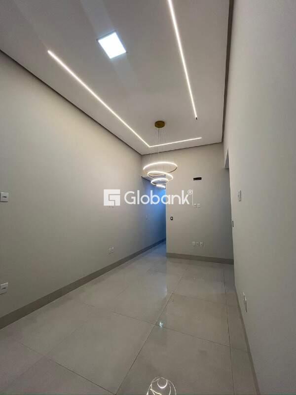 Casa 3 quartos à venda Jardim Palmeiras 130m² Montes Claros MG: 