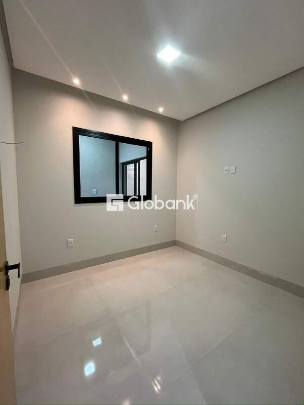 Casa 3 quartos à venda Jardim Palmeiras 130m² Montes Claros MG: 