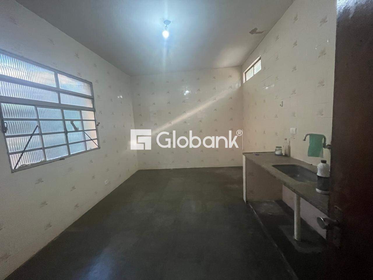 Terreno à venda Funcionários 0m² Montes Claros MG: