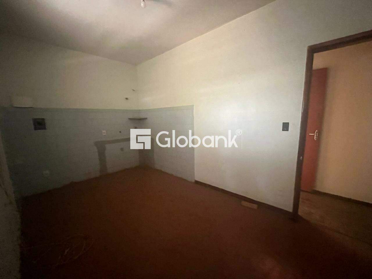 Terreno à venda Funcionários 0m² Montes Claros MG: