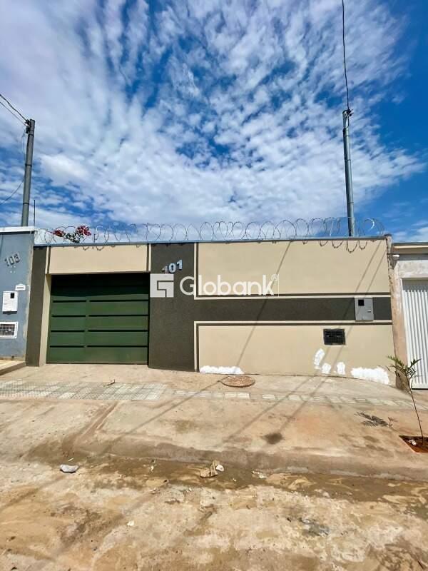 Casa 3 quartos à venda Belvedere II 80m² Montes Claros MG: 