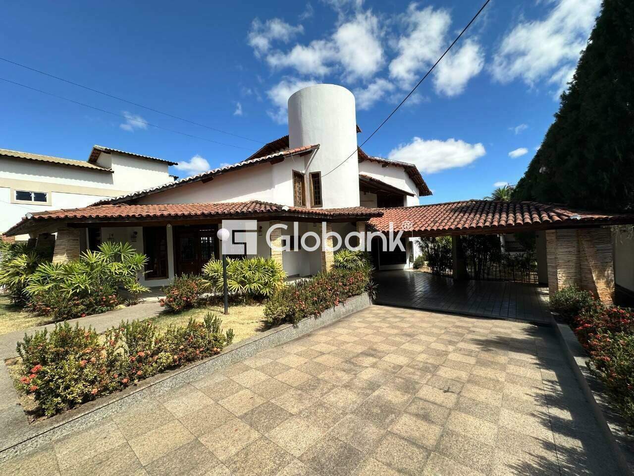 Casa 5 quartos para aluguel Jardim São Luiz 720m² Montes Claros MG: Fachada interna