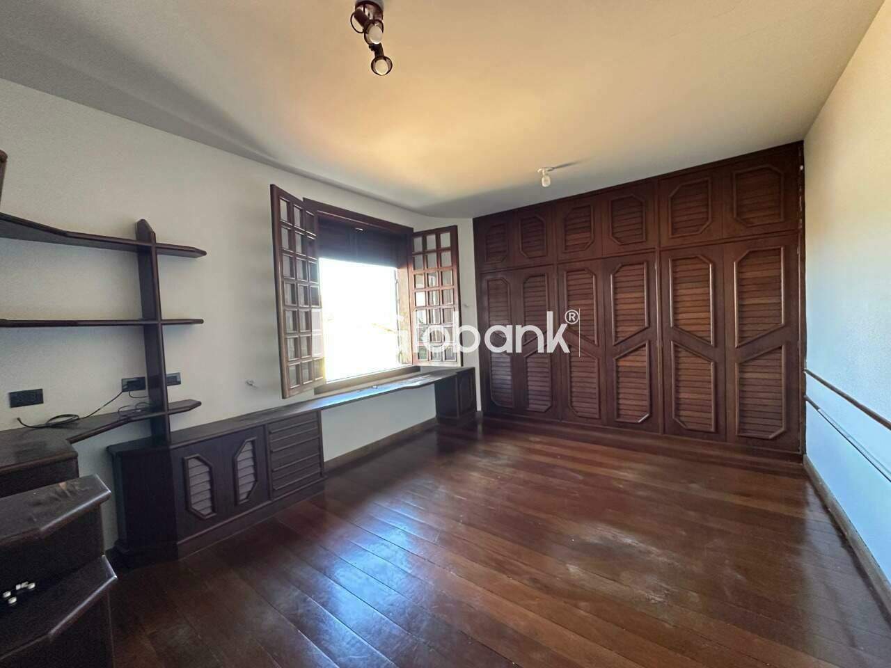 Casa 5 quartos para aluguel Jardim São Luiz 720m² Montes Claros MG: Quarto