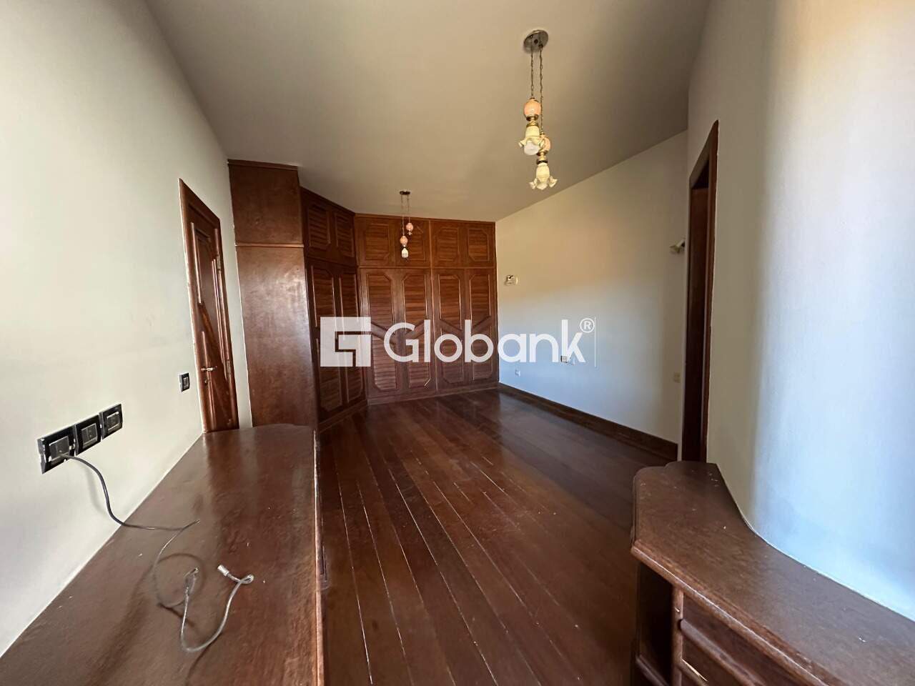 Casa 5 quartos para aluguel Jardim São Luiz 720m² Montes Claros MG: Quarto2