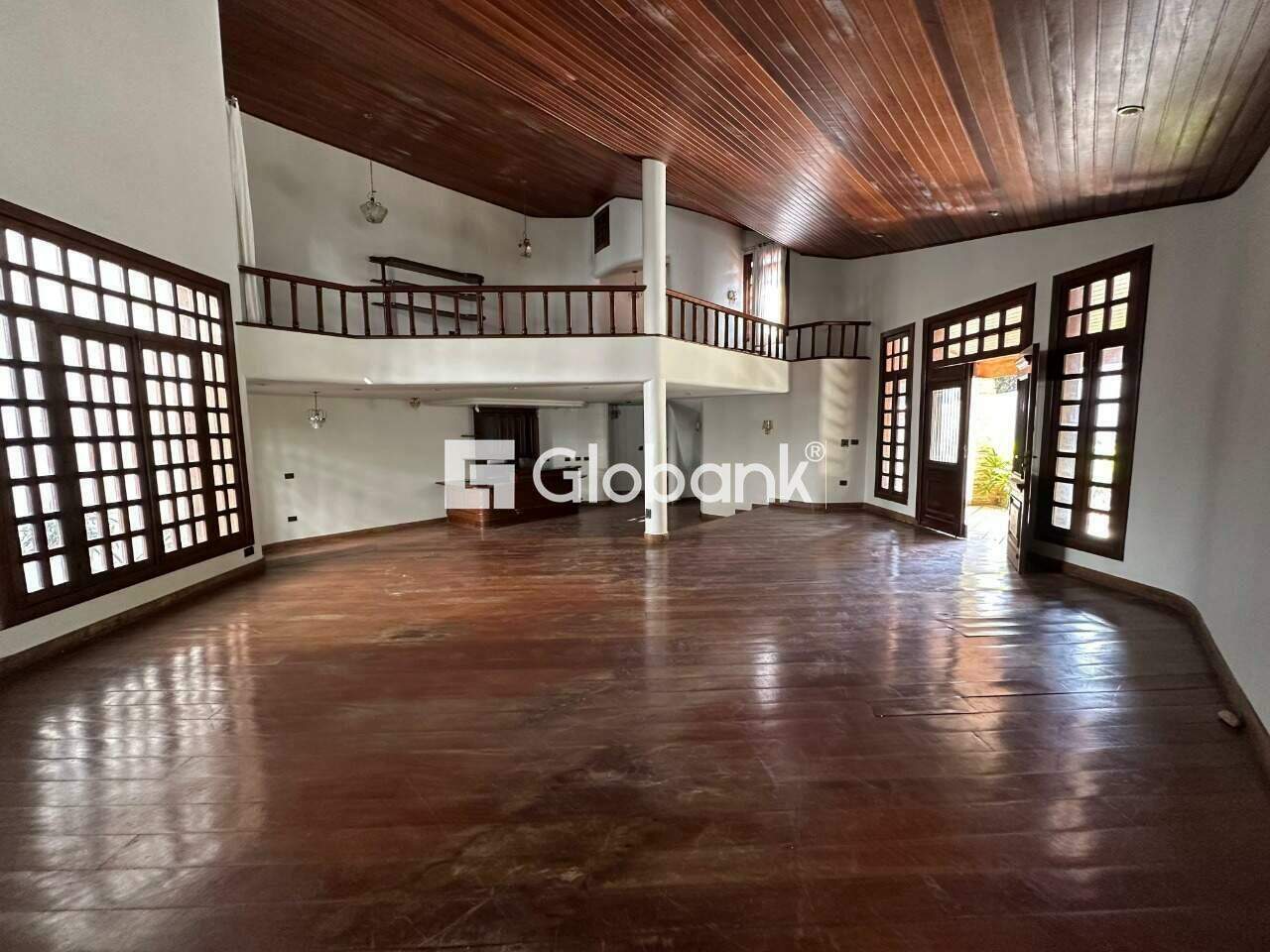 Casa 5 quartos para aluguel Jardim São Luiz 720m² Montes Claros MG: Sala.