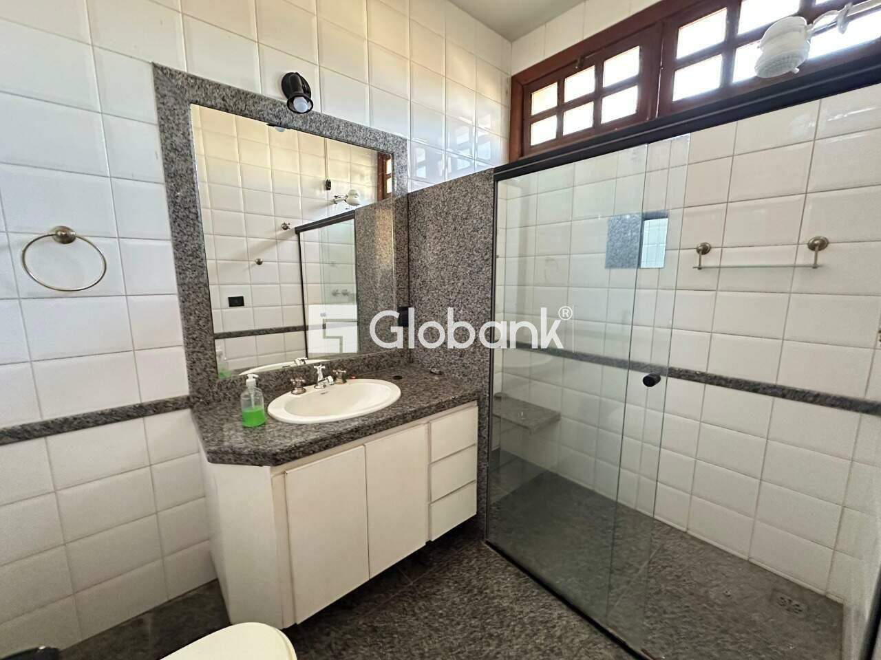 Casa 5 quartos para aluguel Jardim São Luiz 720m² Montes Claros MG: Suite