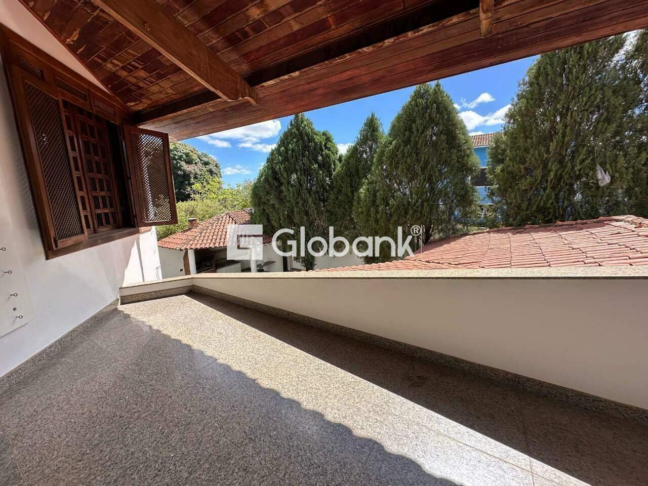Casa 5 quartos para aluguel Jardim São Luiz 720m² Montes Claros MG: Varanda