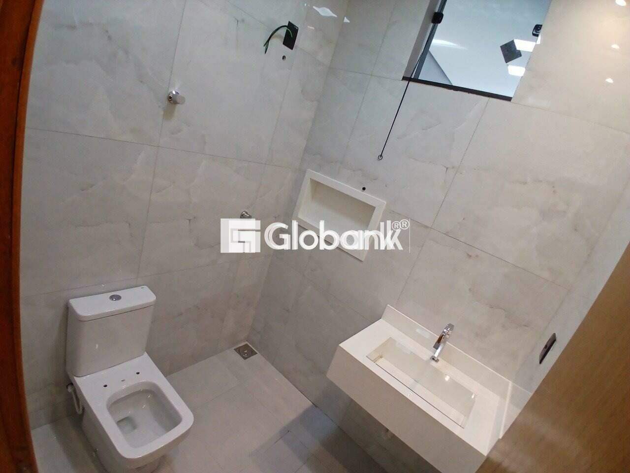 Casa 3 quartos à venda Delfino Magalhães 95m² Montes Claros MG: 