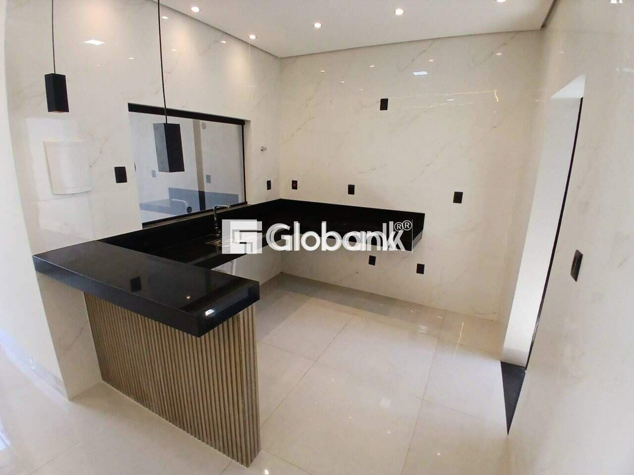 Casa 3 quartos à venda Delfino Magalhães 95m² Montes Claros MG: 