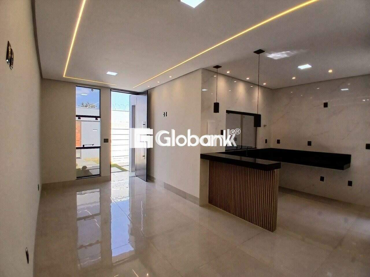 Casa 3 quartos à venda Delfino Magalhães 95m² Montes Claros MG: 