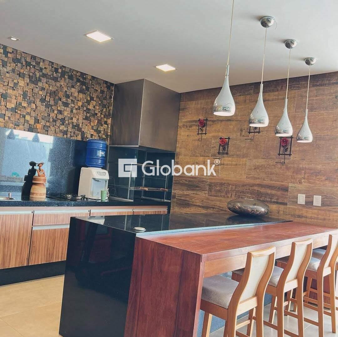 Casa em condomínio 5 quartos à venda Gran Royalle Pirâmide 550m² Montes Claros MG: 