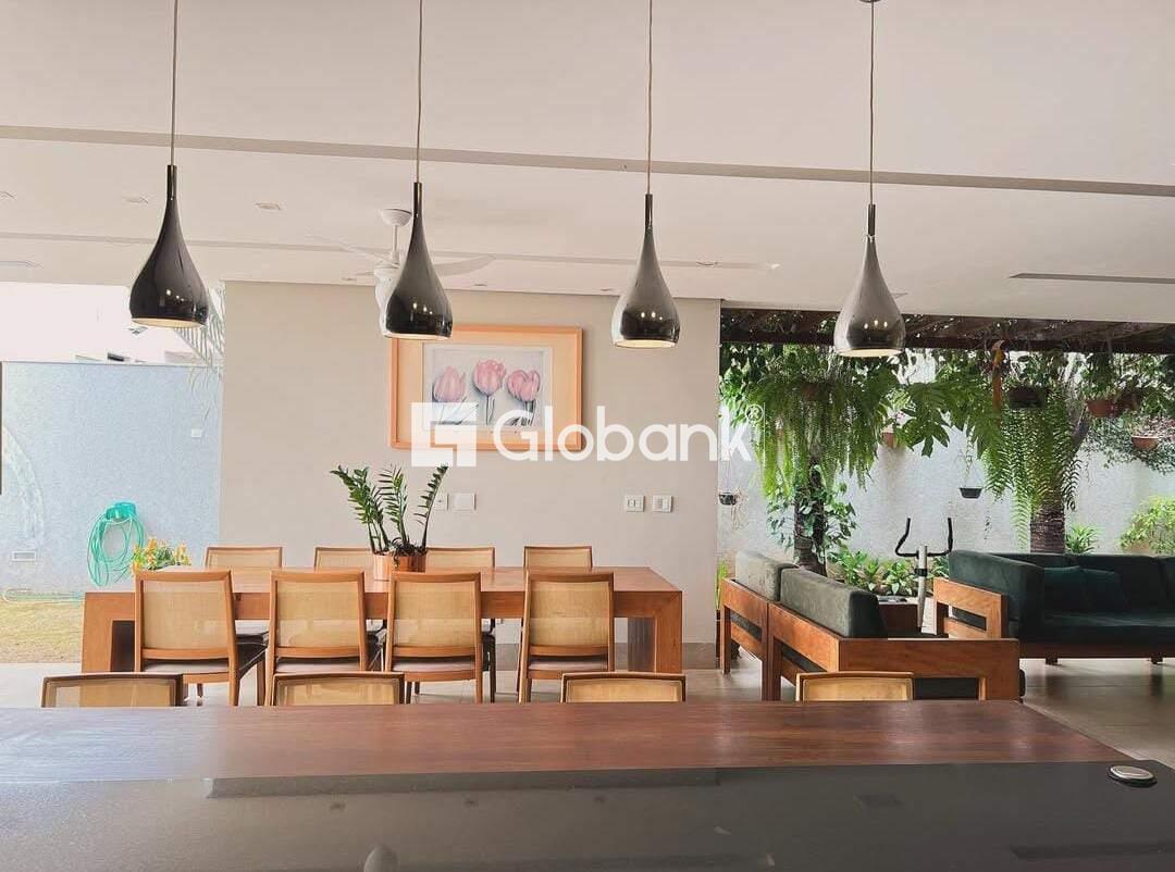 Casa em condomínio 5 quartos à venda Gran Royalle Pirâmide 550m² Montes Claros MG: 