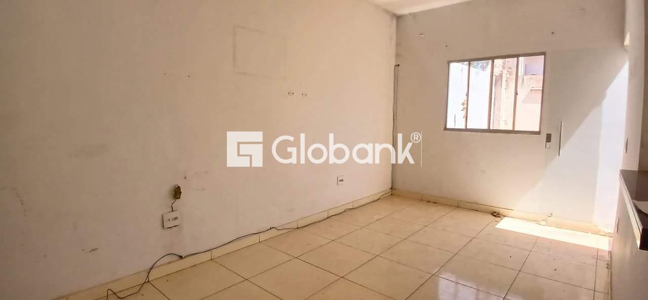Casa 2 quartos para aluguel Nova Suiça 80m² Montes Claros MG: Sala