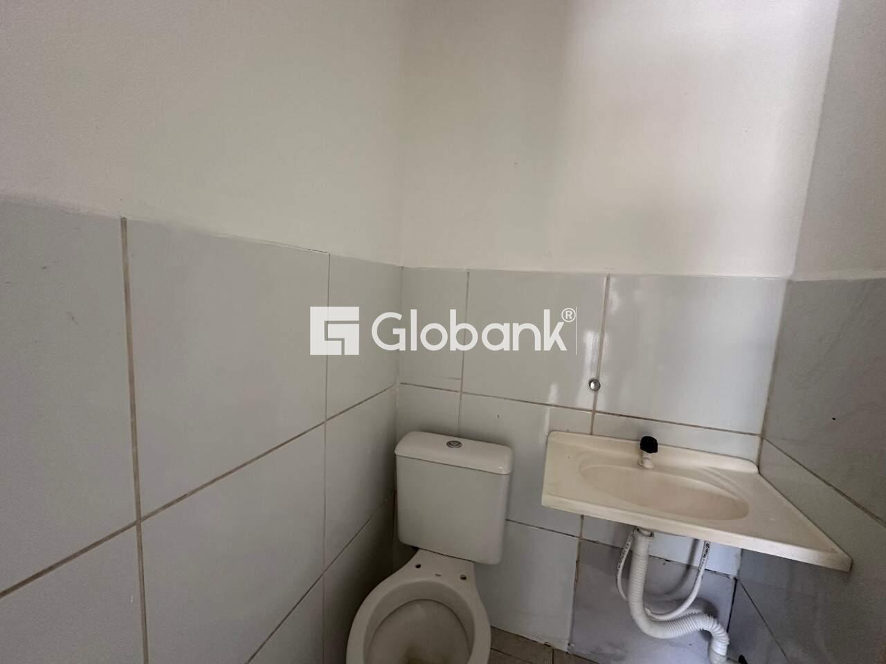 Ponto comercial para aluguel Major Prates 50m² Montes Claros MG: Banheiro