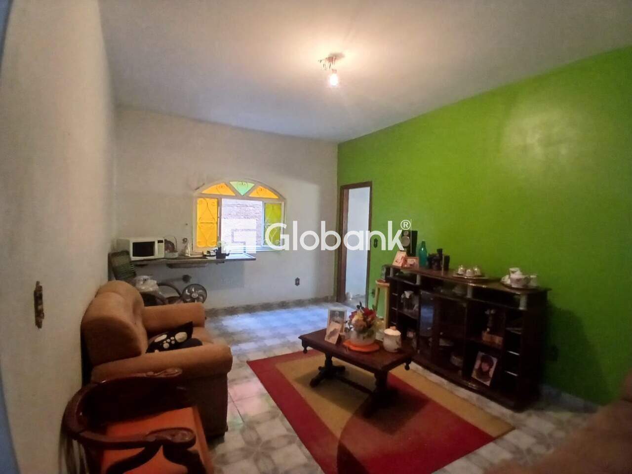 Casa 8 quartos à venda Cidade Nova 140,56m² Montes Claros MG: 