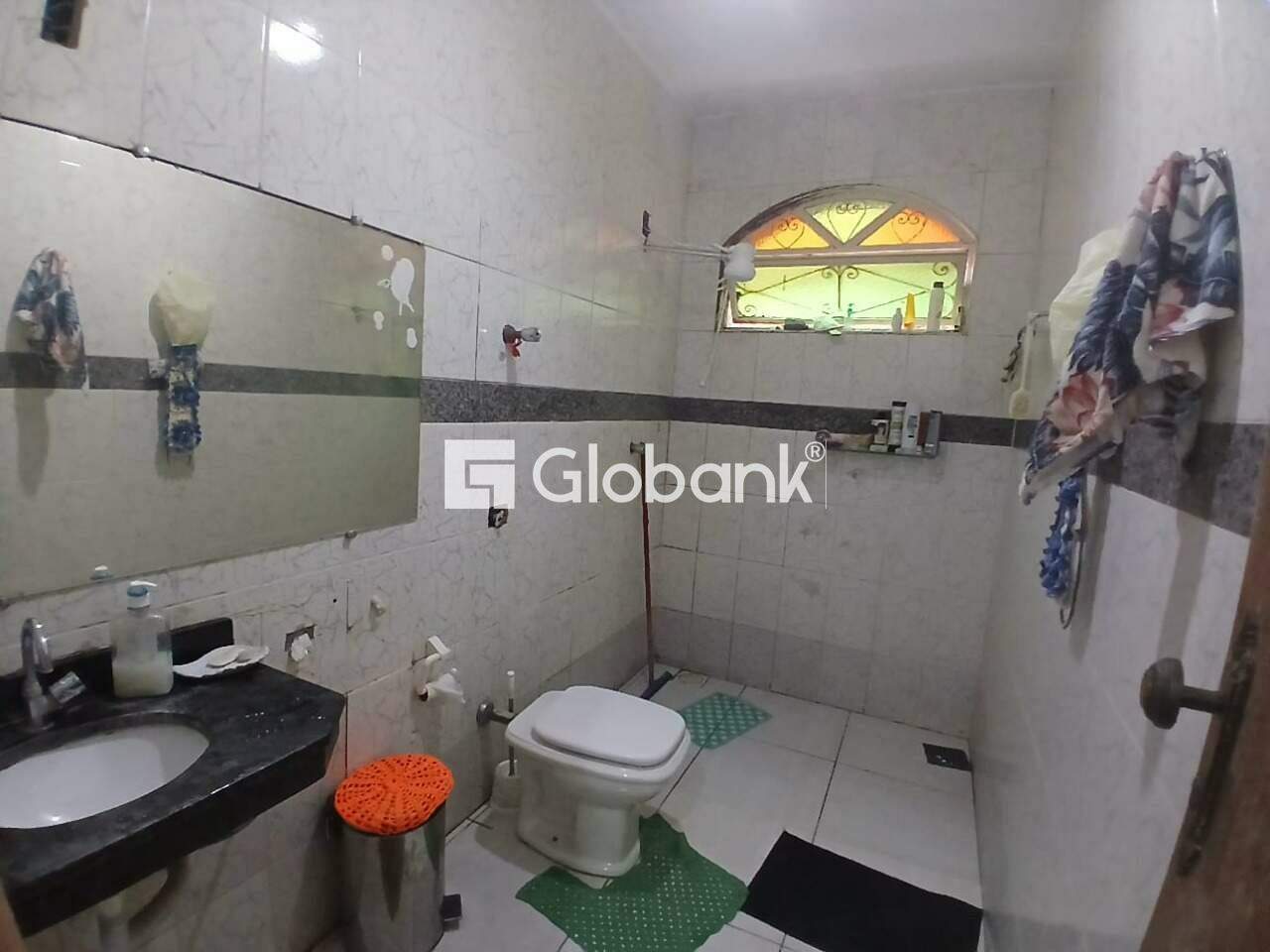 Casa 8 quartos à venda Cidade Nova 140,56m² Montes Claros MG: 