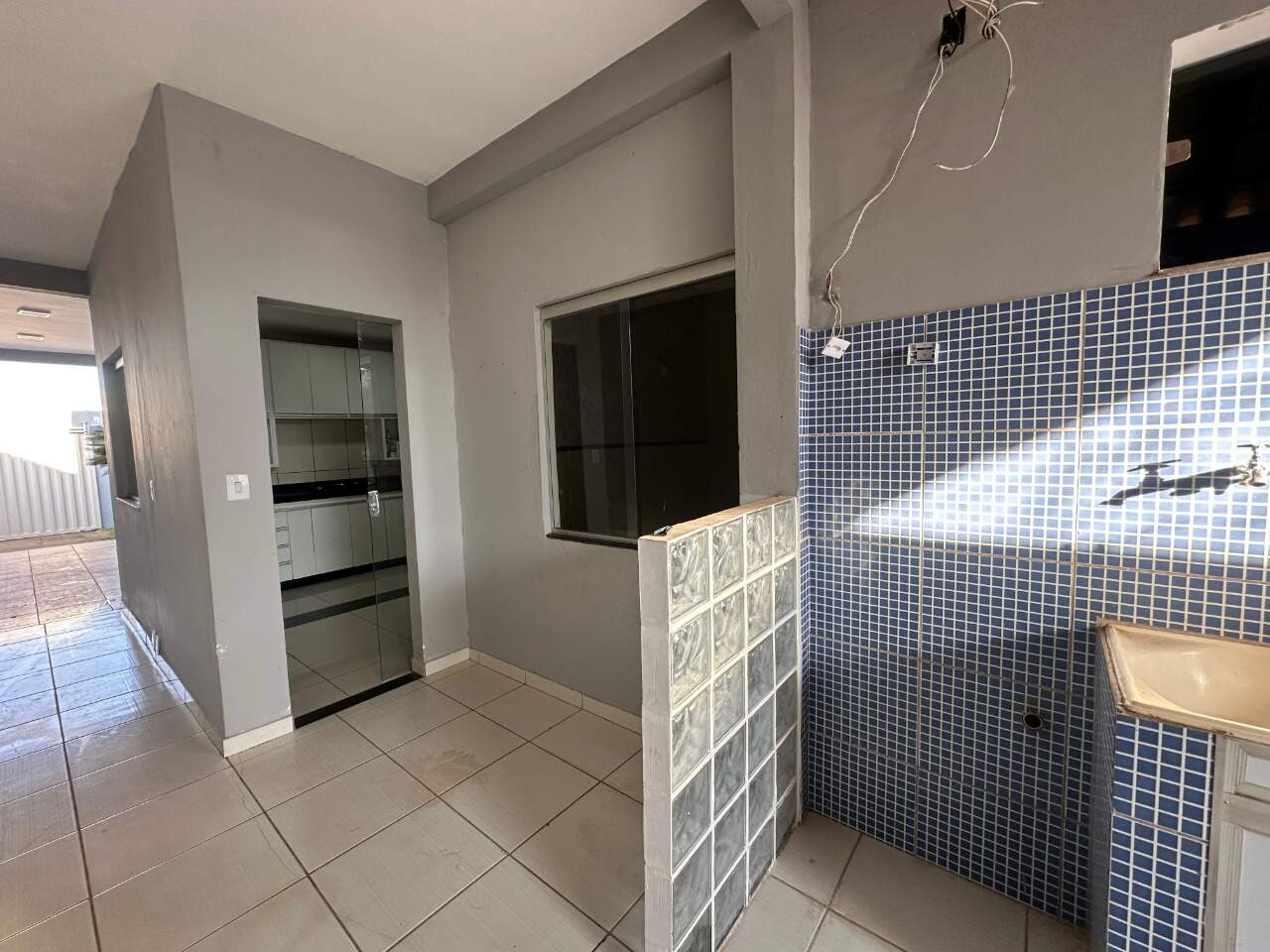 Casa 3 quartos para aluguel Interlagos 110m² Montes Claros MG: rea de servi o