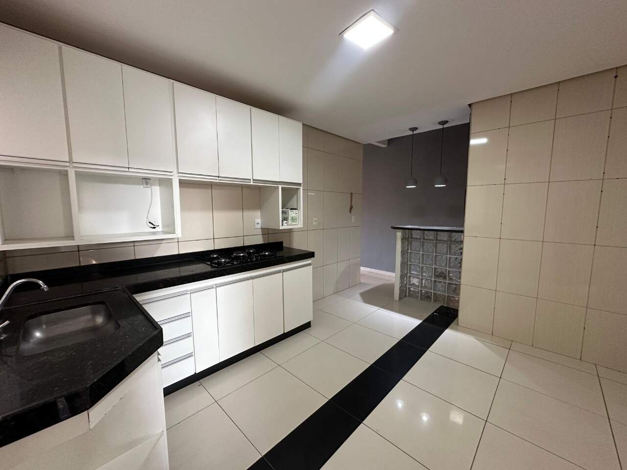 Casa 3 quartos para aluguel Interlagos 110m² Montes Claros MG: Cozinha