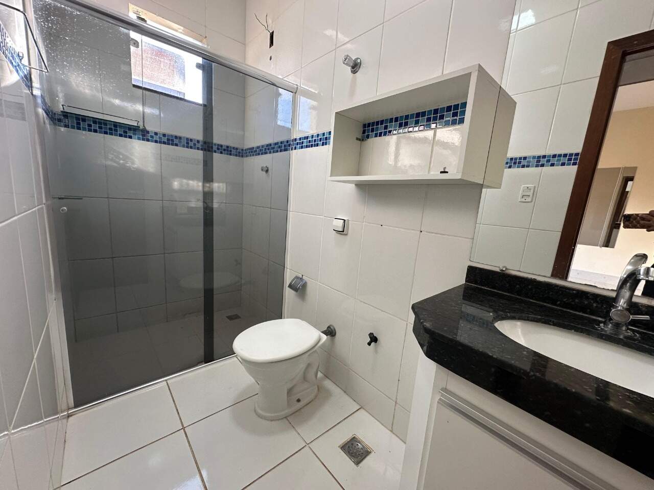 Casa 3 quartos para aluguel Interlagos 110m² Montes Claros MG: Suite