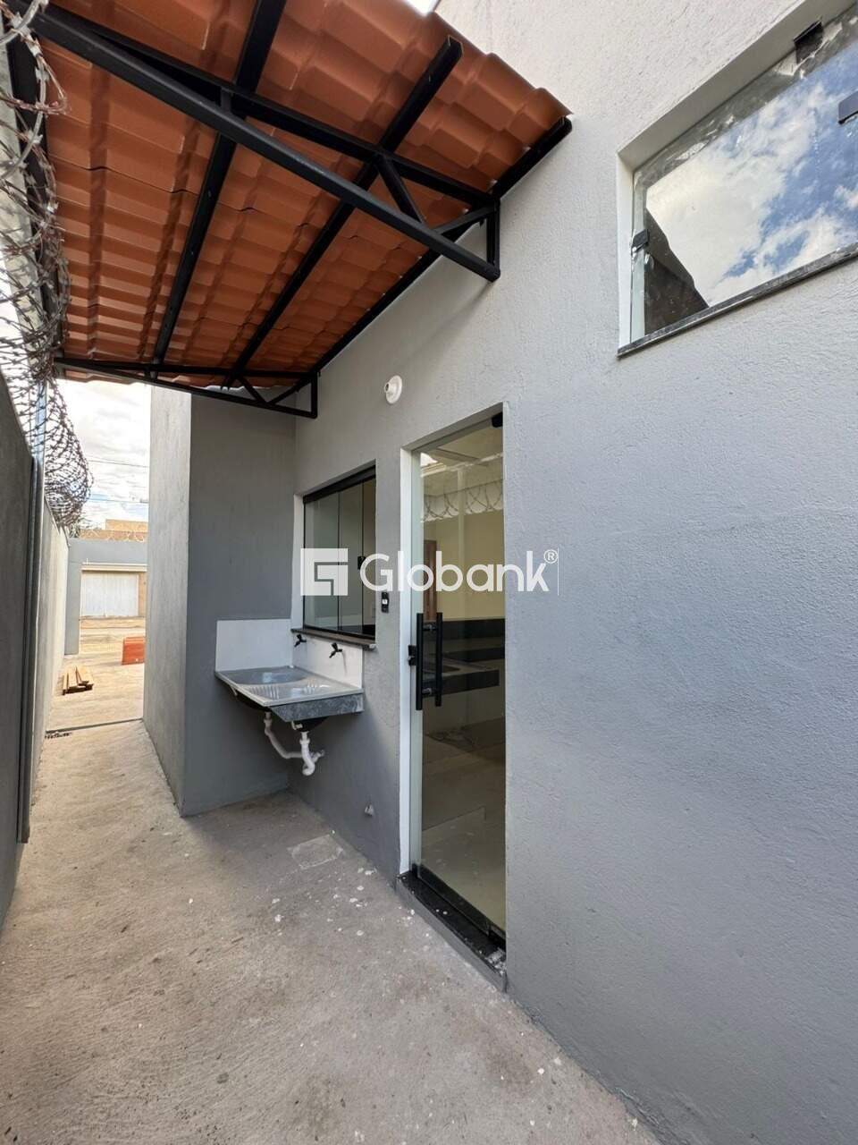 Casa 3 quartos à venda Carmelo 50m² Montes Claros MG: 