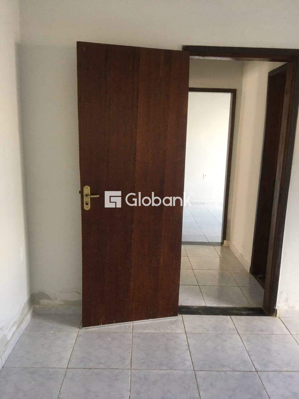 Casa 3 quartos à venda Vila Oliveira 120m² Montes Claros MG: