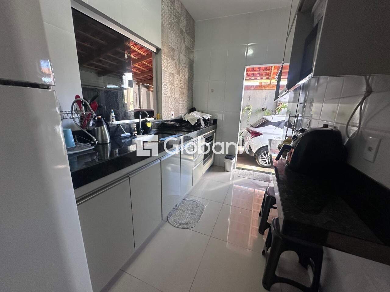 Casa 3 quartos à venda Canelas II 80m² Montes Claros MG: 