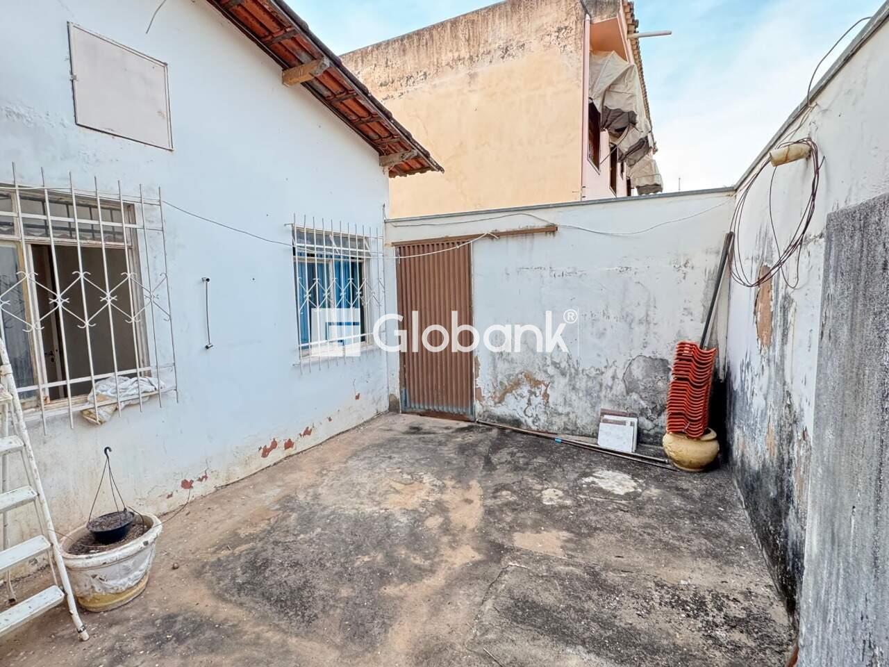 Casa 4 quartos à venda Morada do Parque 120m² Montes Claros MG: 