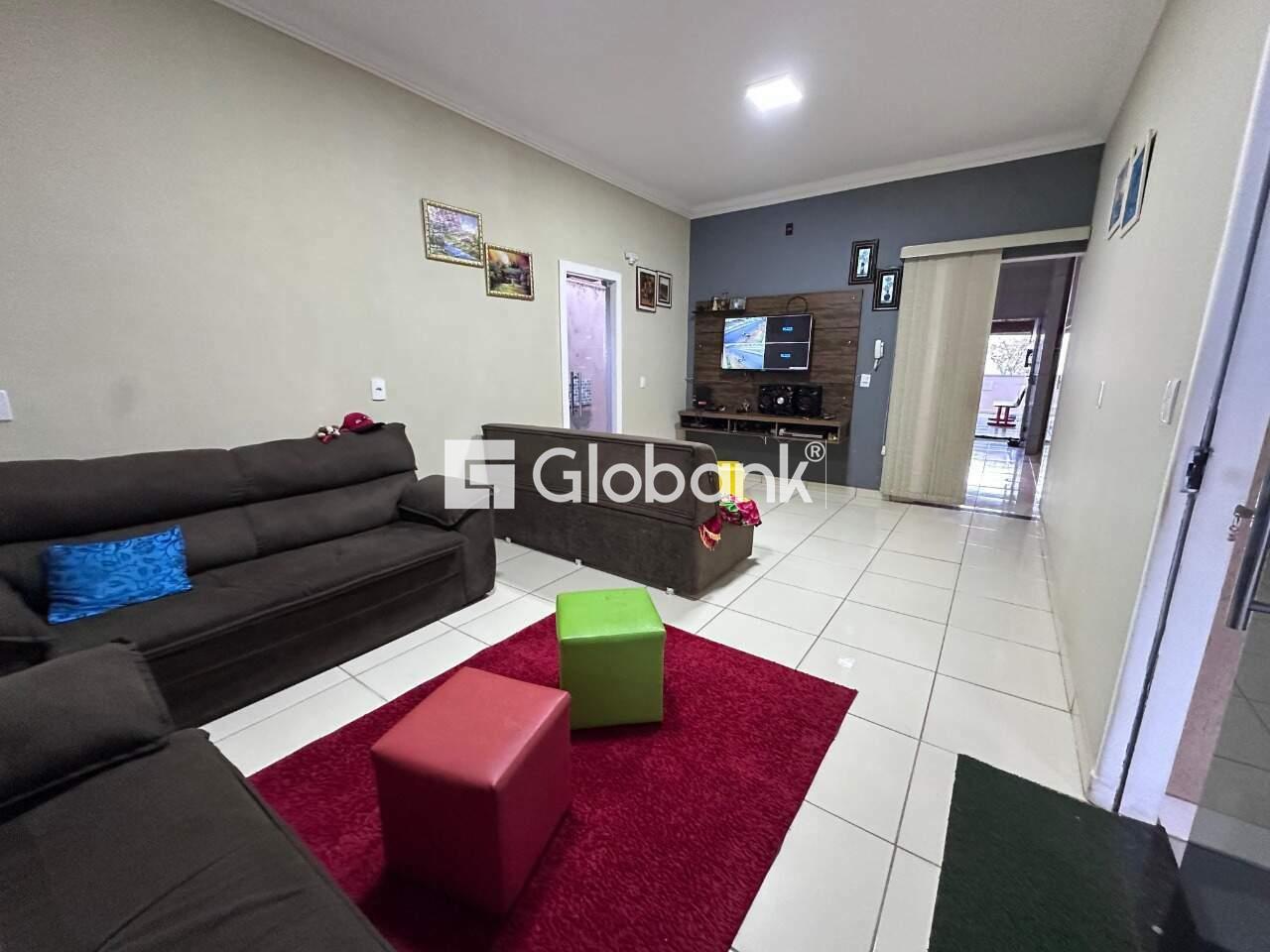 Casa 3 quartos à venda Canelas II 130m² Montes Claros MG: 