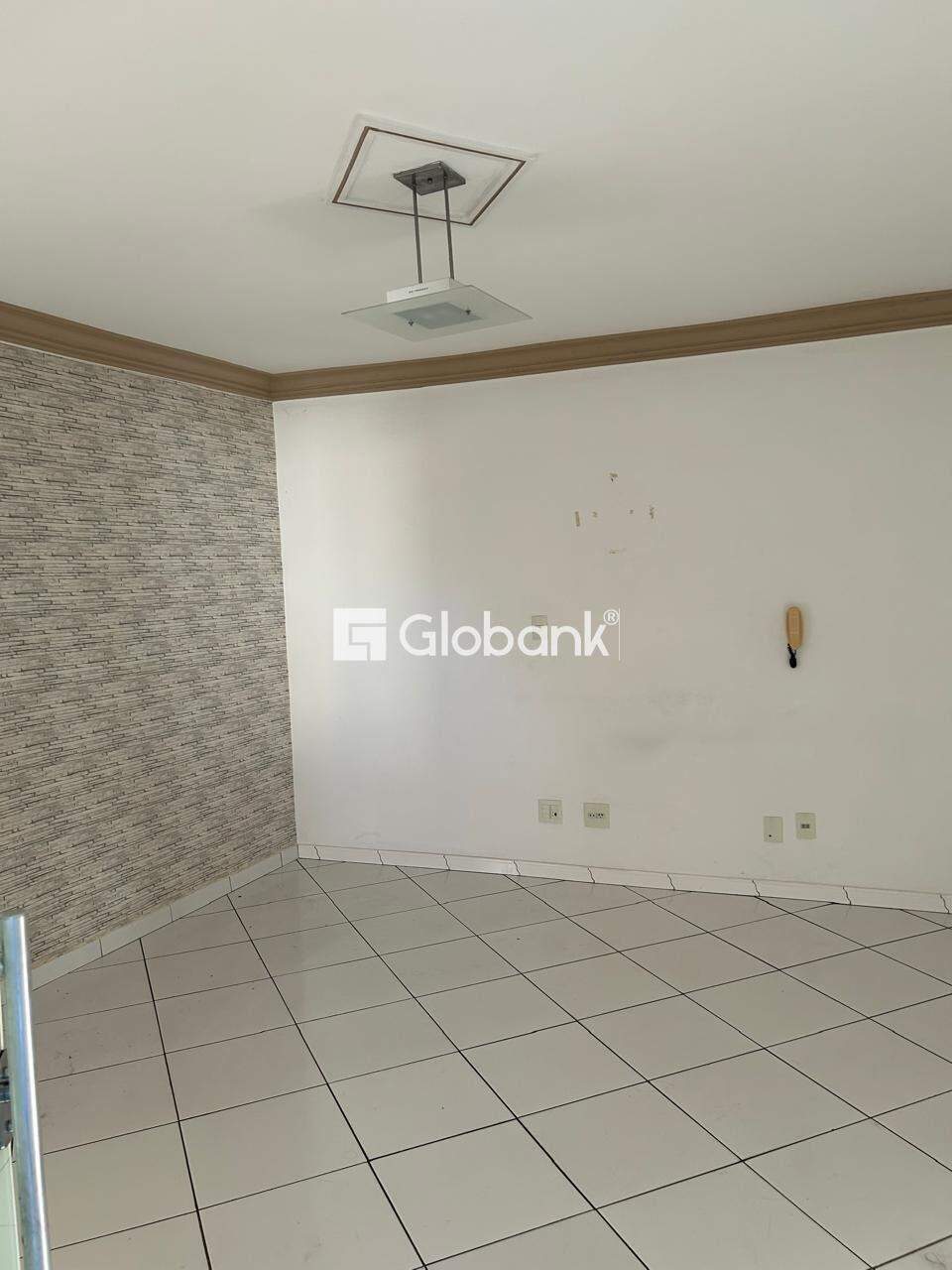 Sala comercial para aluguel Centro 110m² Montes Claros MG: Sala2