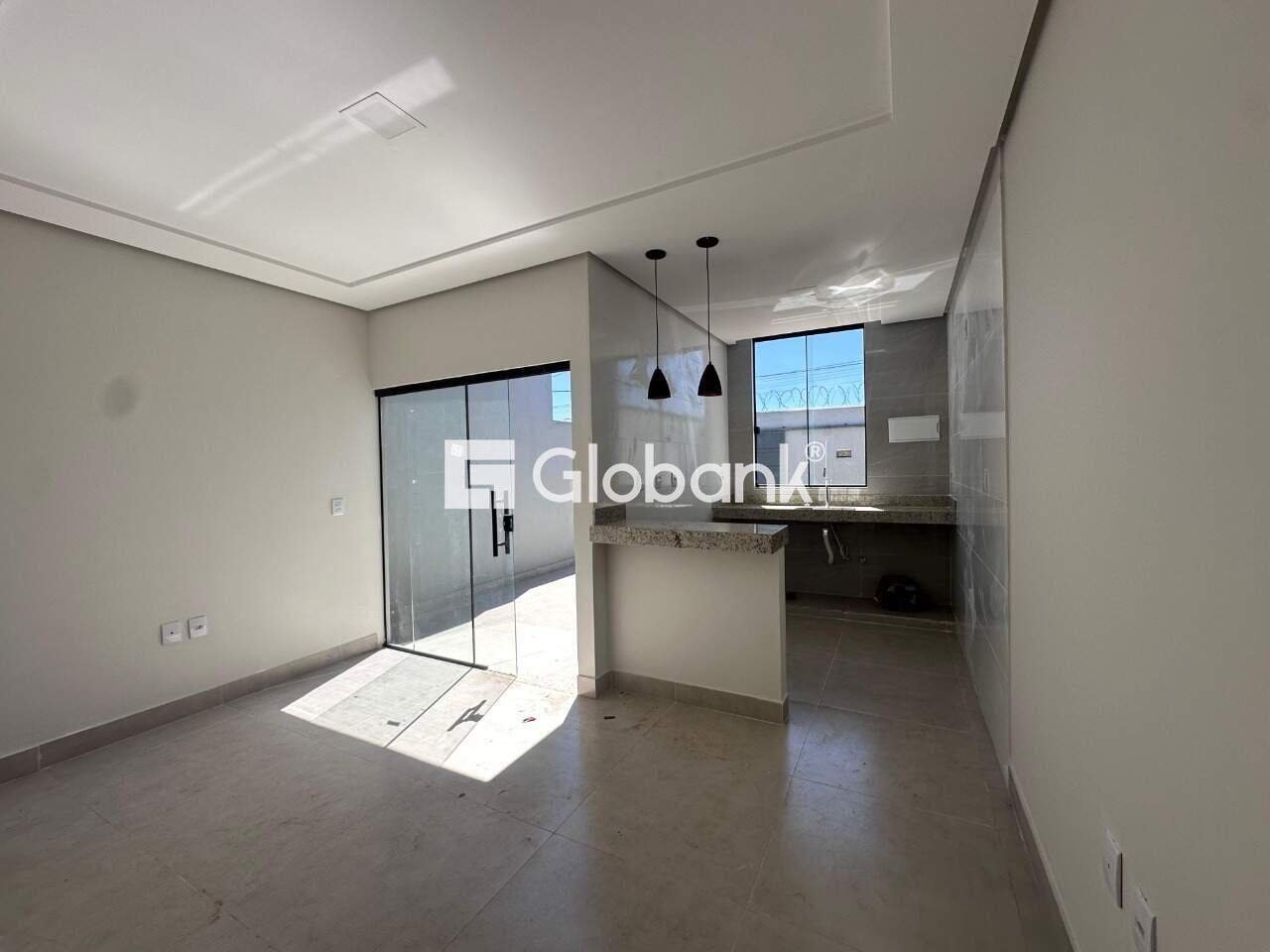 Casa 2 quartos à venda Jardim Olímpico 45m² Montes Claros MG: 