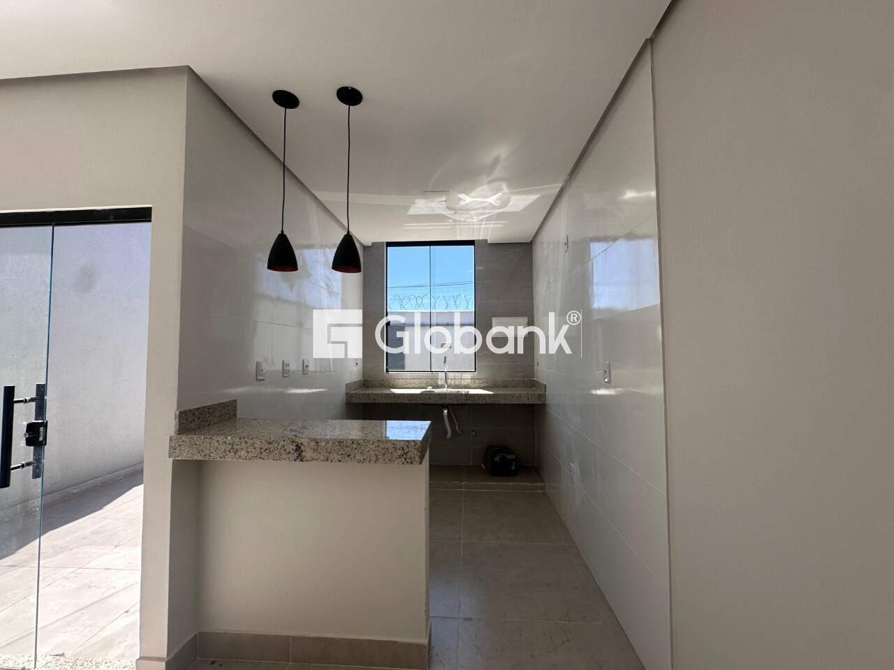 Casa 2 quartos à venda Jardim Olímpico 45m² Montes Claros MG: 