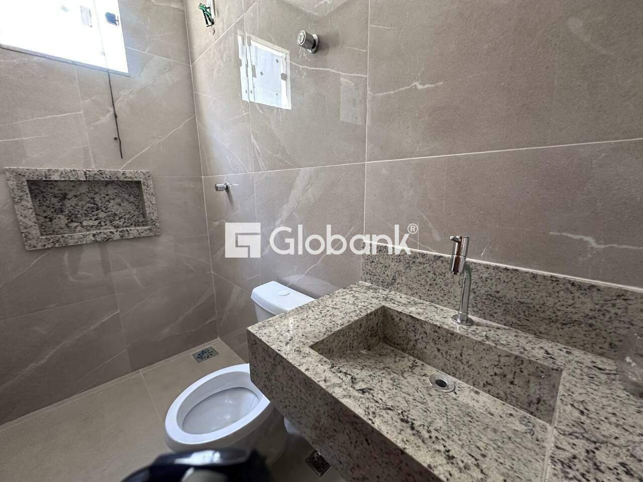 Casa 2 quartos à venda Jardim Olímpico 45m² Montes Claros MG: