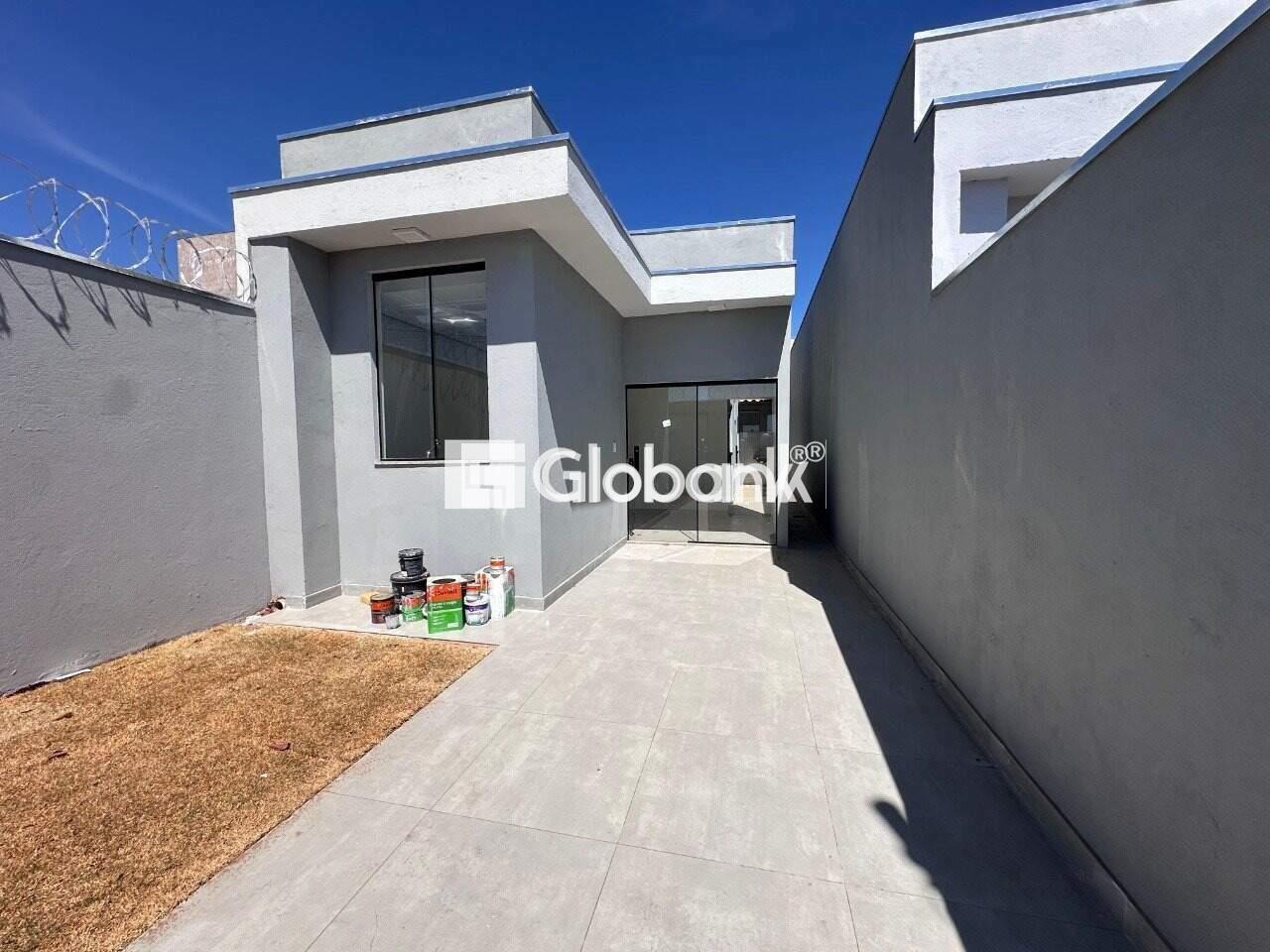 Casa 2 quartos à venda Jardim Olímpico 45m² Montes Claros MG: 