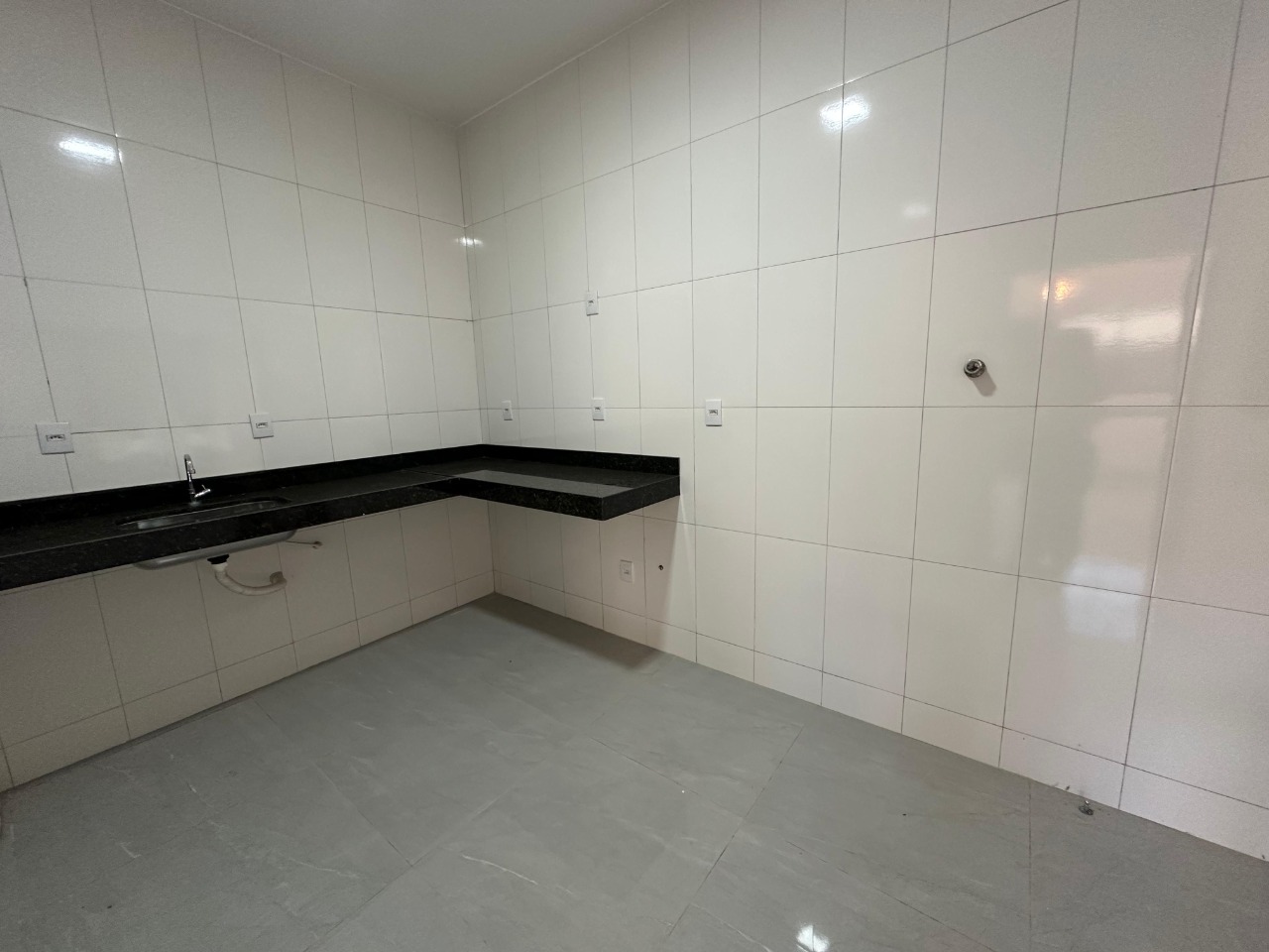 Casa 2 quartos para aluguel Alto Floresta 62m² Montes Claros MG: Cozinha