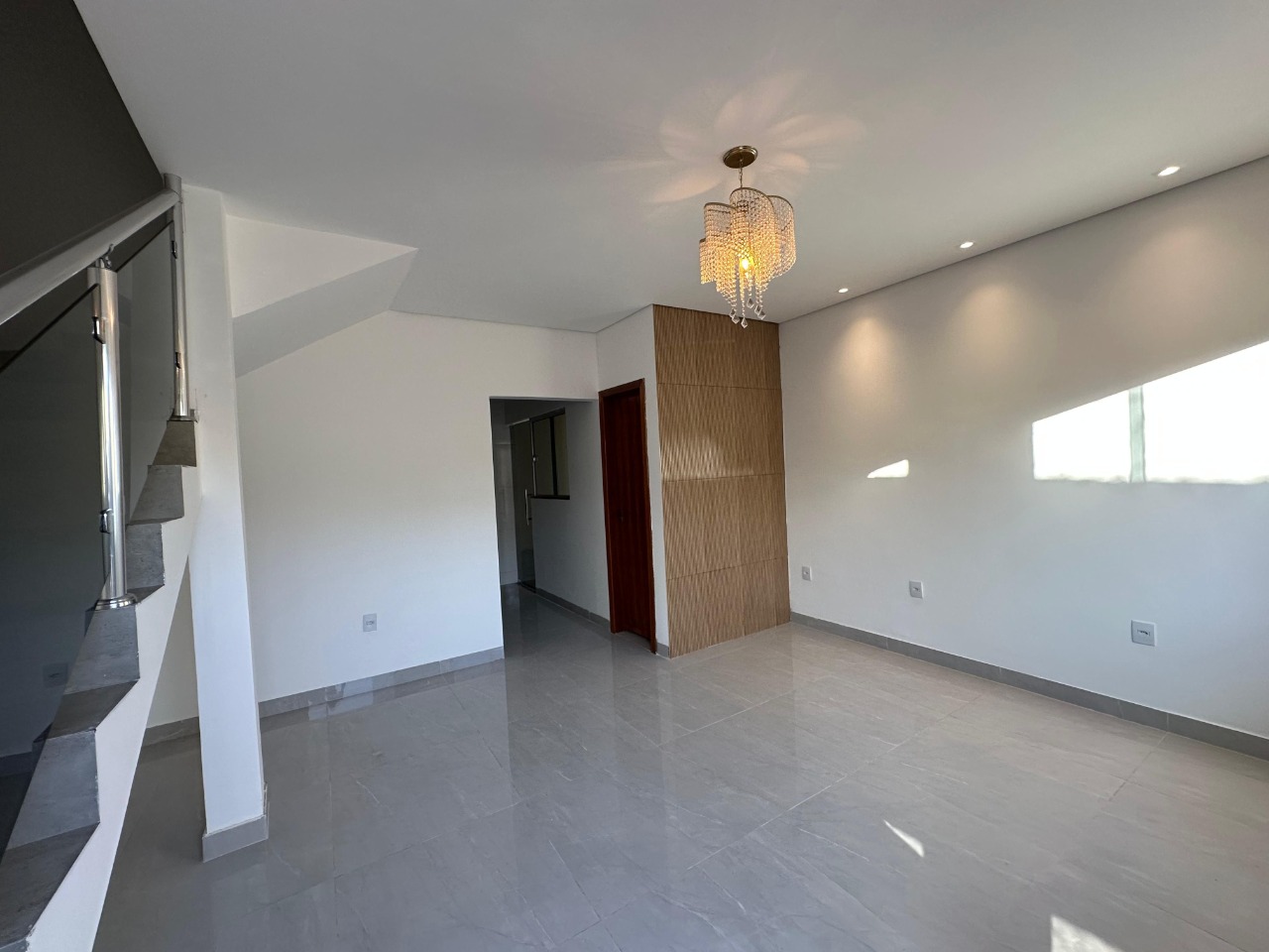 Casa 2 quartos para aluguel Alto Floresta 62m² Montes Claros MG: Sala