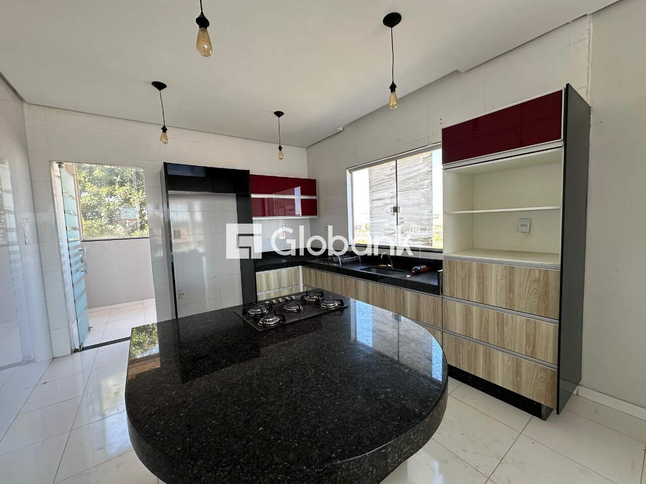 Casa 3 quartos para aluguel Planalto 115m² Montes Claros MG: Cozinha..