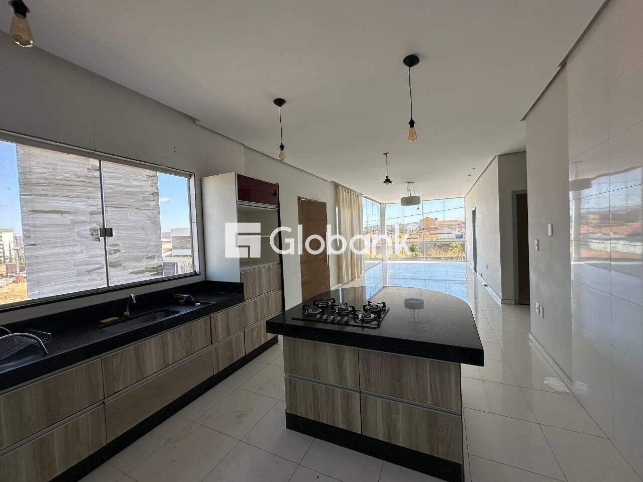 Casa 3 quartos para aluguel Planalto 115m² Montes Claros MG: Cozinha