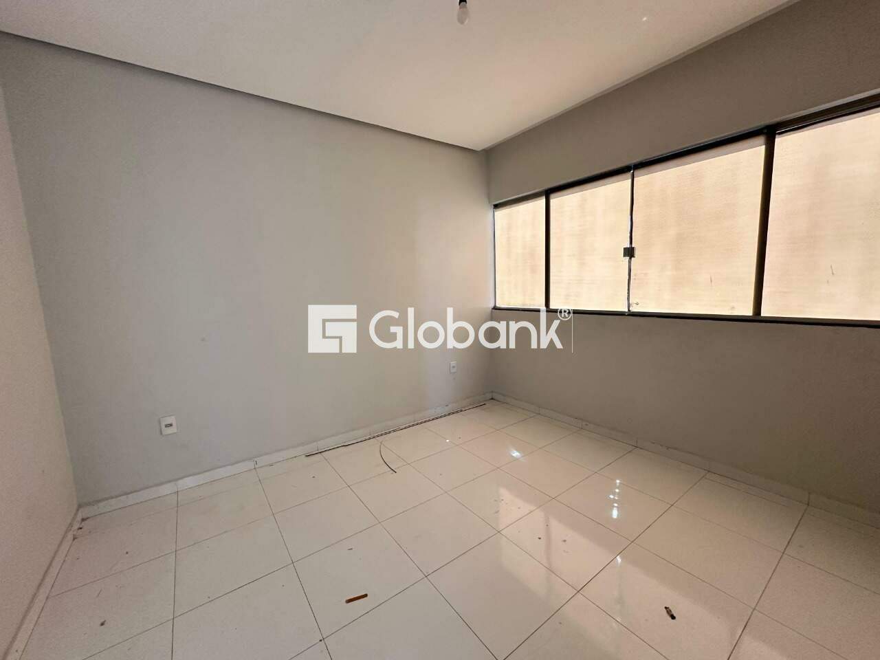 Casa 3 quartos para aluguel Planalto 115m² Montes Claros MG: Quarto